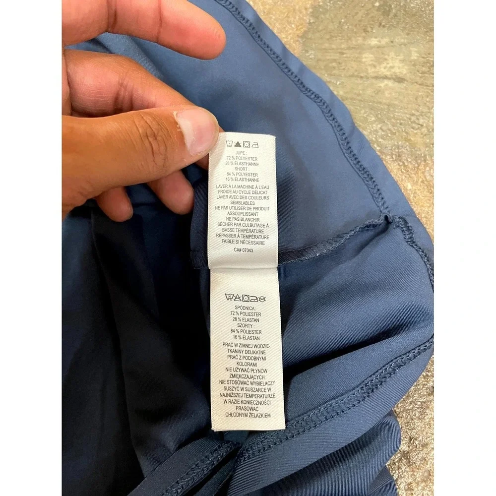 Tommy Bahama Athletic Skirt Skort Womens Medium Navy Blue Ruffle Detail Golf - Picture 7 of 16